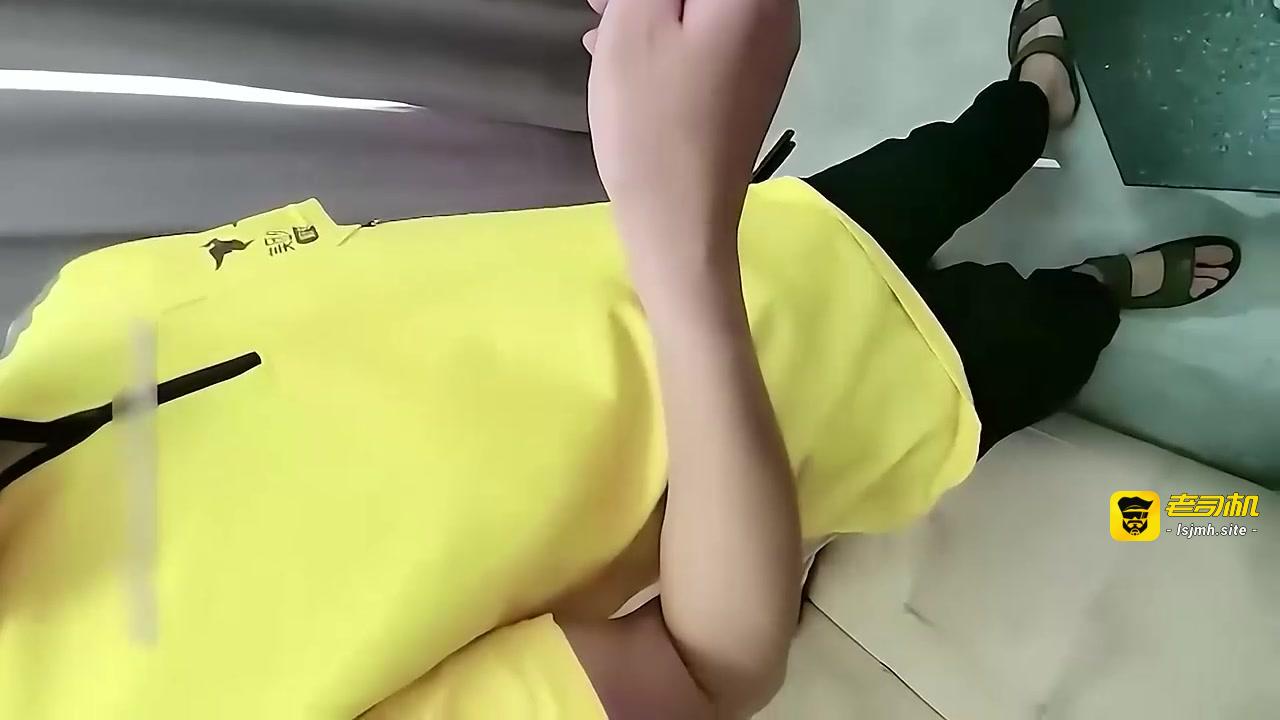 真实勾搭美团外卖小哥,点餐随机到大鸡巴直桶肚脐眼 预览截图 1