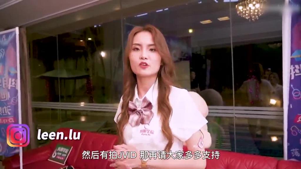 【深夜精腥秀】抖阴学院 女体餐盘体验 预览截图 4
