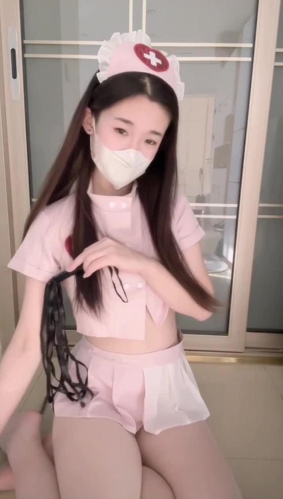 性感护士道具自慰 预览截图 2