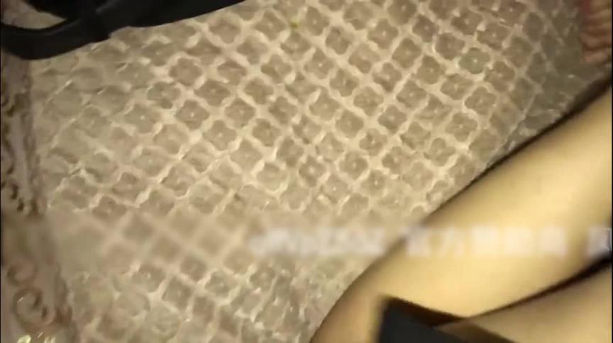 太能操了把美女都操哭了 预览截图 1
