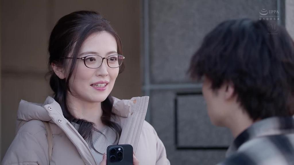 给30000日圆 会有谁和这种阿姨做爱吗? 木下凛凛子 JUR-361 预览截图 2
