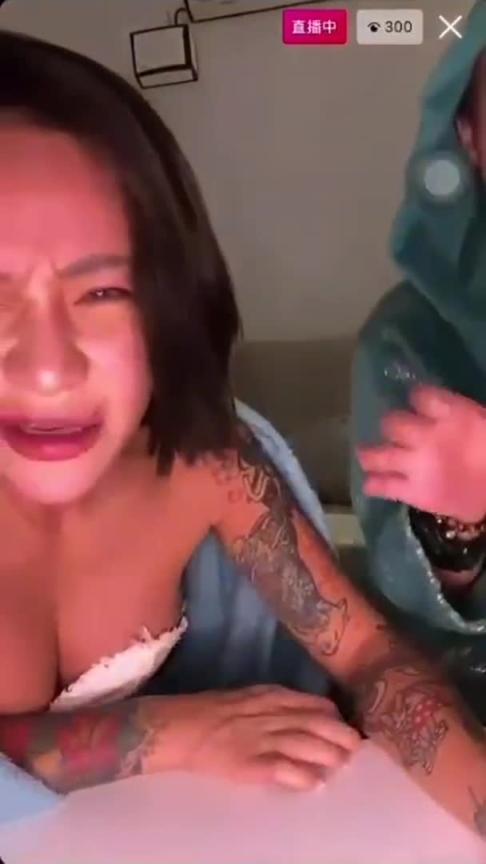 网曝门事件 国光女神梁云菲IG直播走光女神! 预览截图 5