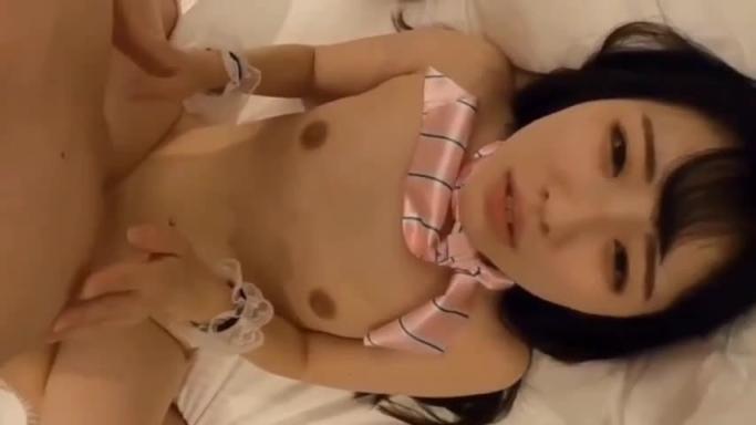 叫声犹如少女_此女太清纯了_穿着空姐制服被大屌无情内射 预览截图 11