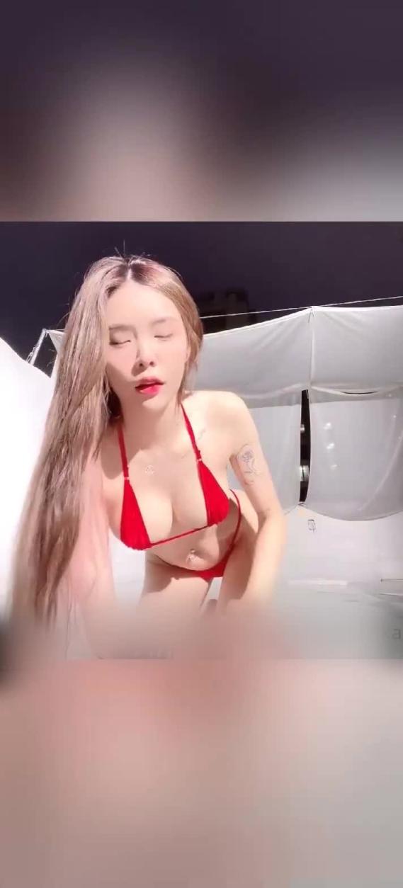 门事件 lpl前职业选手we大舅子Mystic女团前妻终下海 预览截图 5