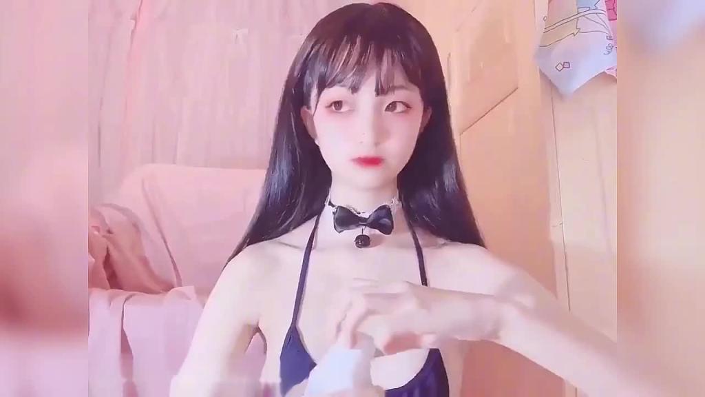 极品萝莉妹【原野小年】福利私拍COSER紫薇无毛粉嫩蜜穴独家完整版 预览截图 8