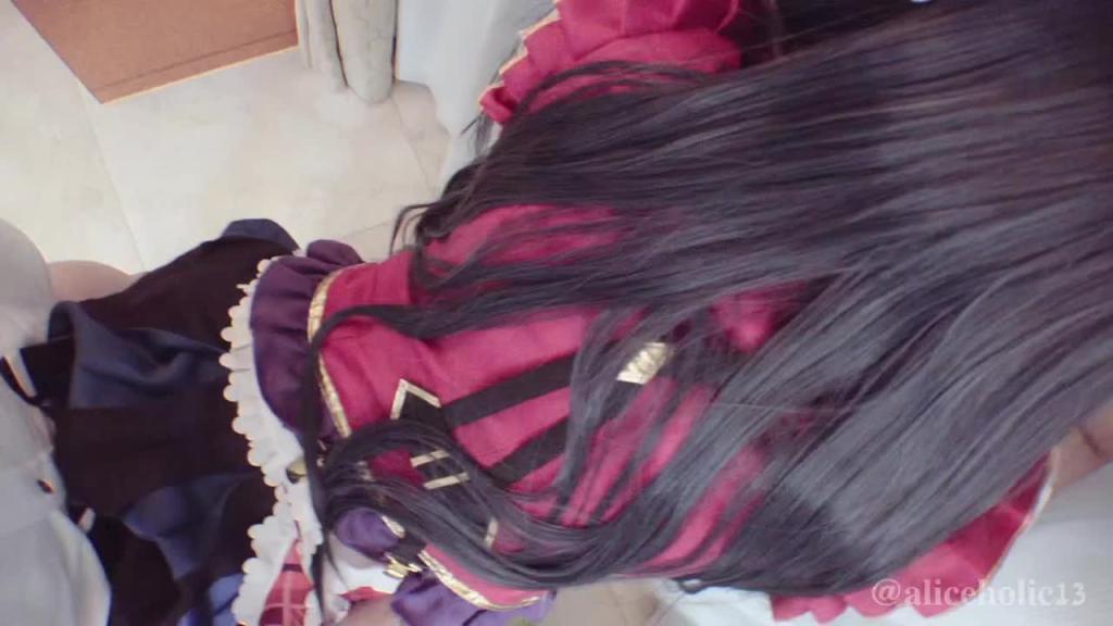 【Aliceholic13】与沉迷于cosplay的女孩愉快做爱 预览截图 3
