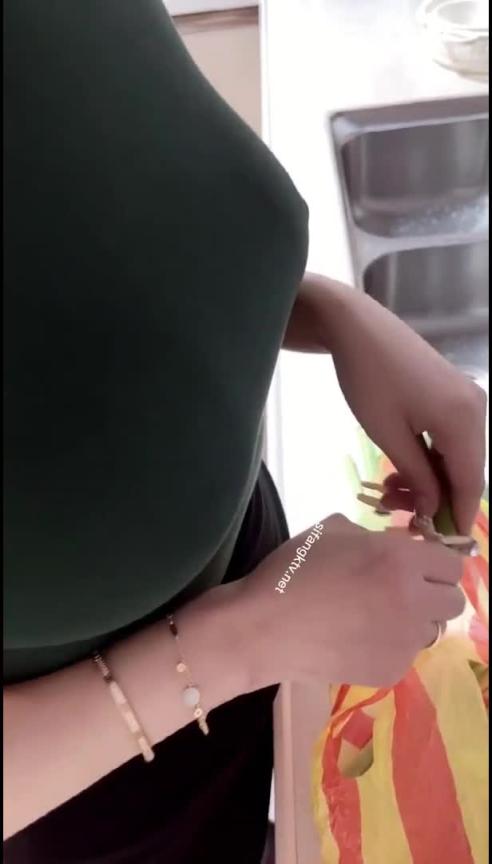 秀人女神杨晨晨sugar上门厨师服务私房剧情定制私拍:哥哥不要那么猴急嘛 预览截图 3