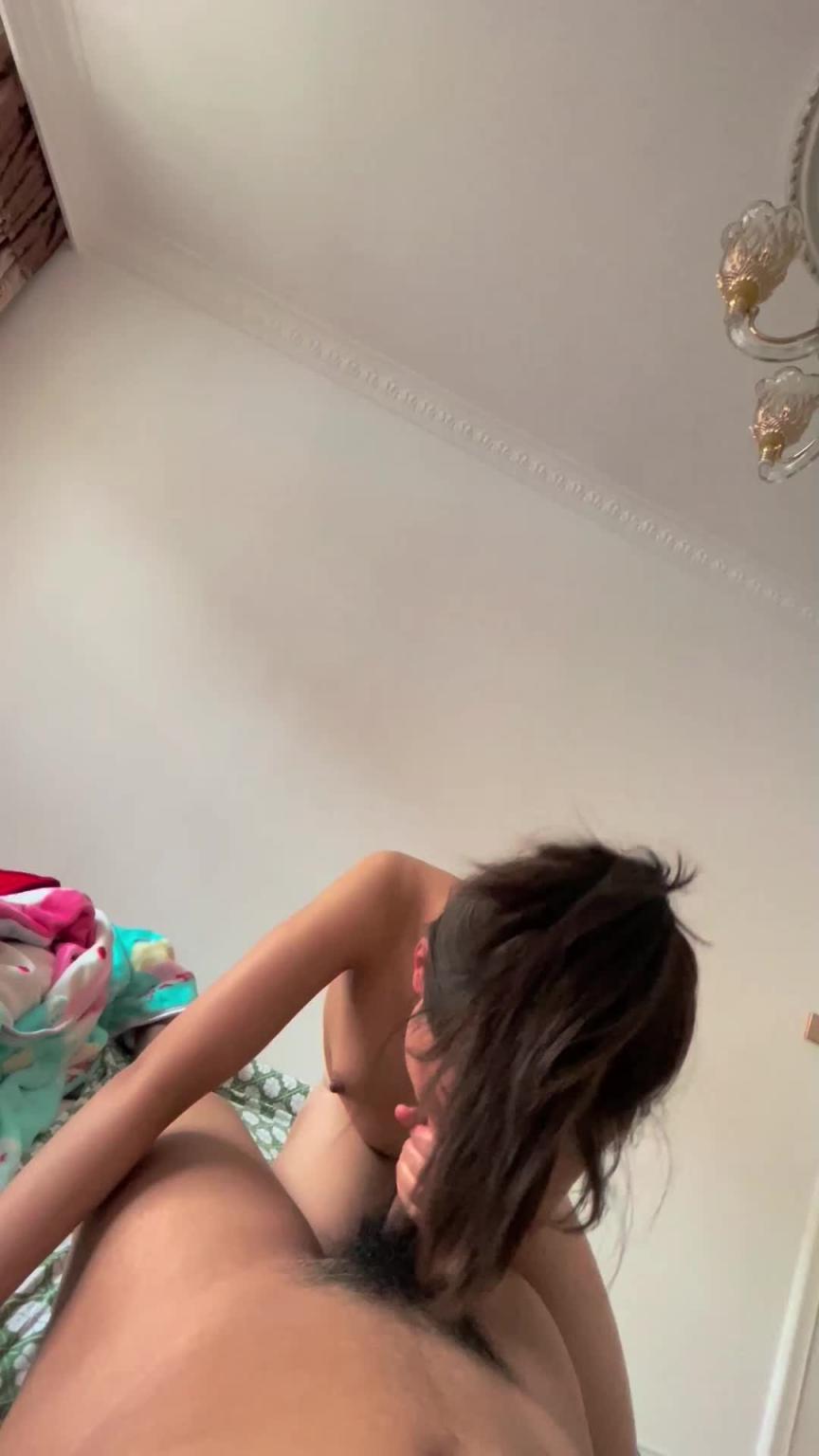 特别主动的少妇!口交服务到底,开裆黑丝高速上下起 预览截图 4