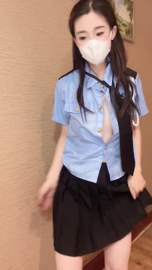 jk警装道具自慰 预览截图 1