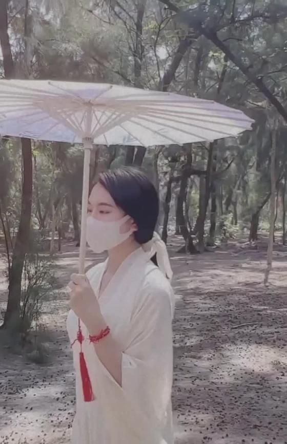 【小编推荐】三月樱花 古典神明少女 爆操鲜嫩白虎 预览截图 6