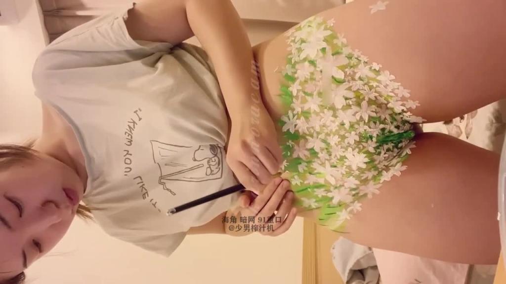【反差婊档案】超反差小姐姐 心理学女大学生 大尺度不雅自拍 预览截图 12