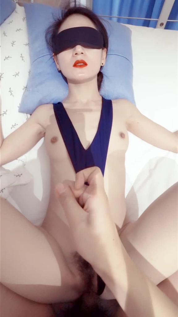 蒙眼被勐操 预览截图 1