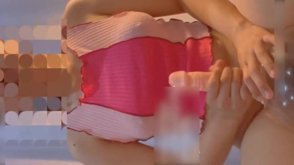 推特网红泰国爆乳辣妹vip订閲自慰喷水合集 预览截图 2