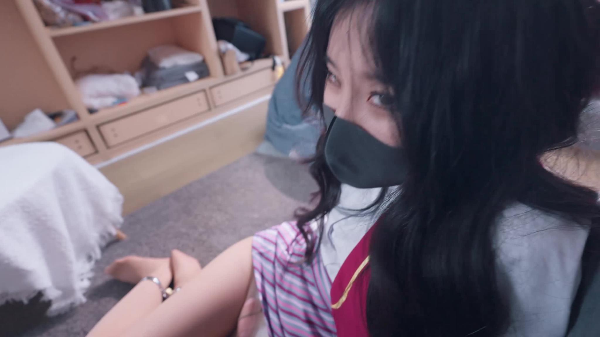 【悠米】《美女空姐劫持记2》字幕版 被变态司机以视频做威胁逼迫玩一场无法获胜的游戏 预览截图 6