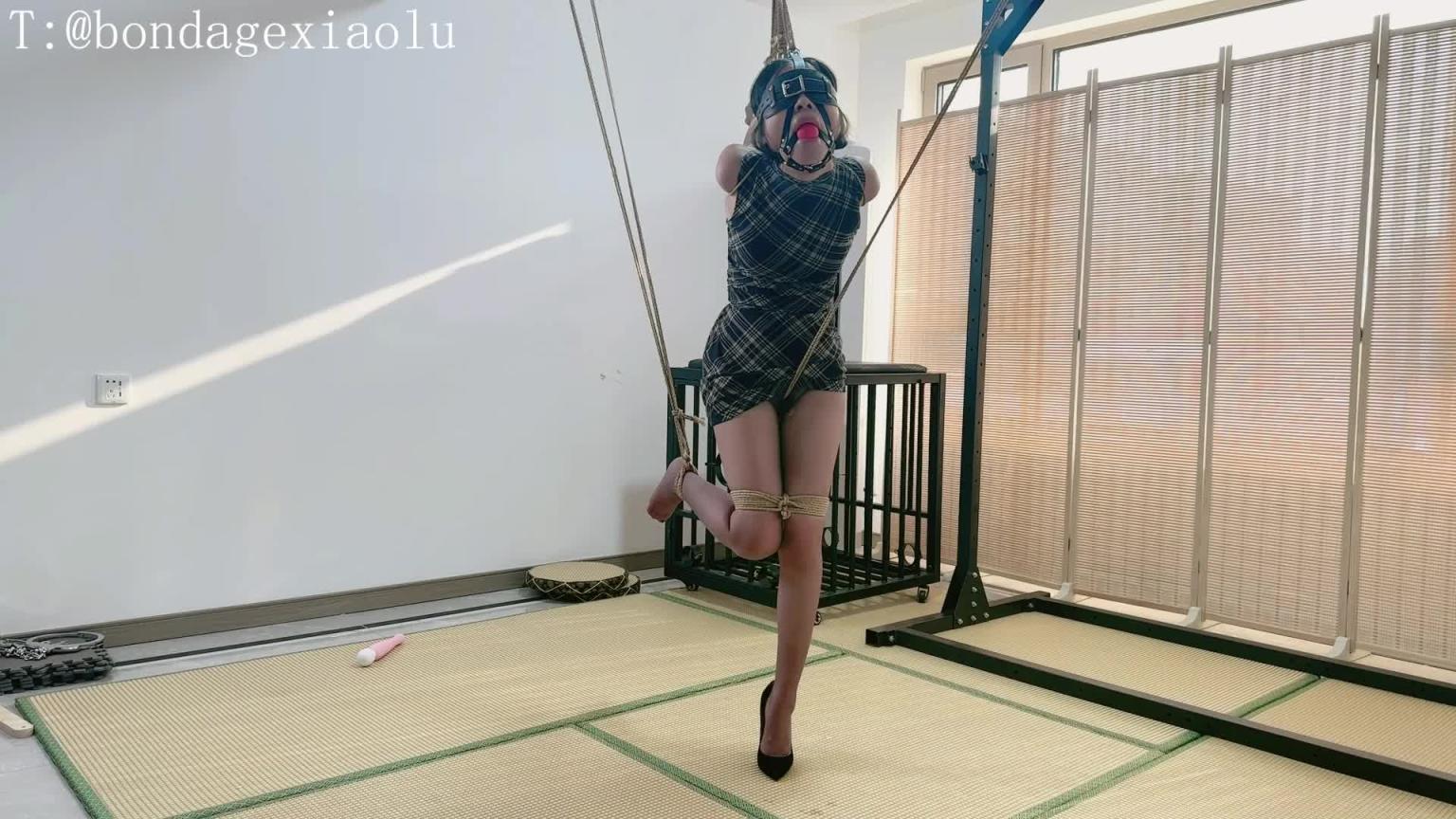 【小鹿工作室】高跟单腿站立 股绳刺激 预览截图 10