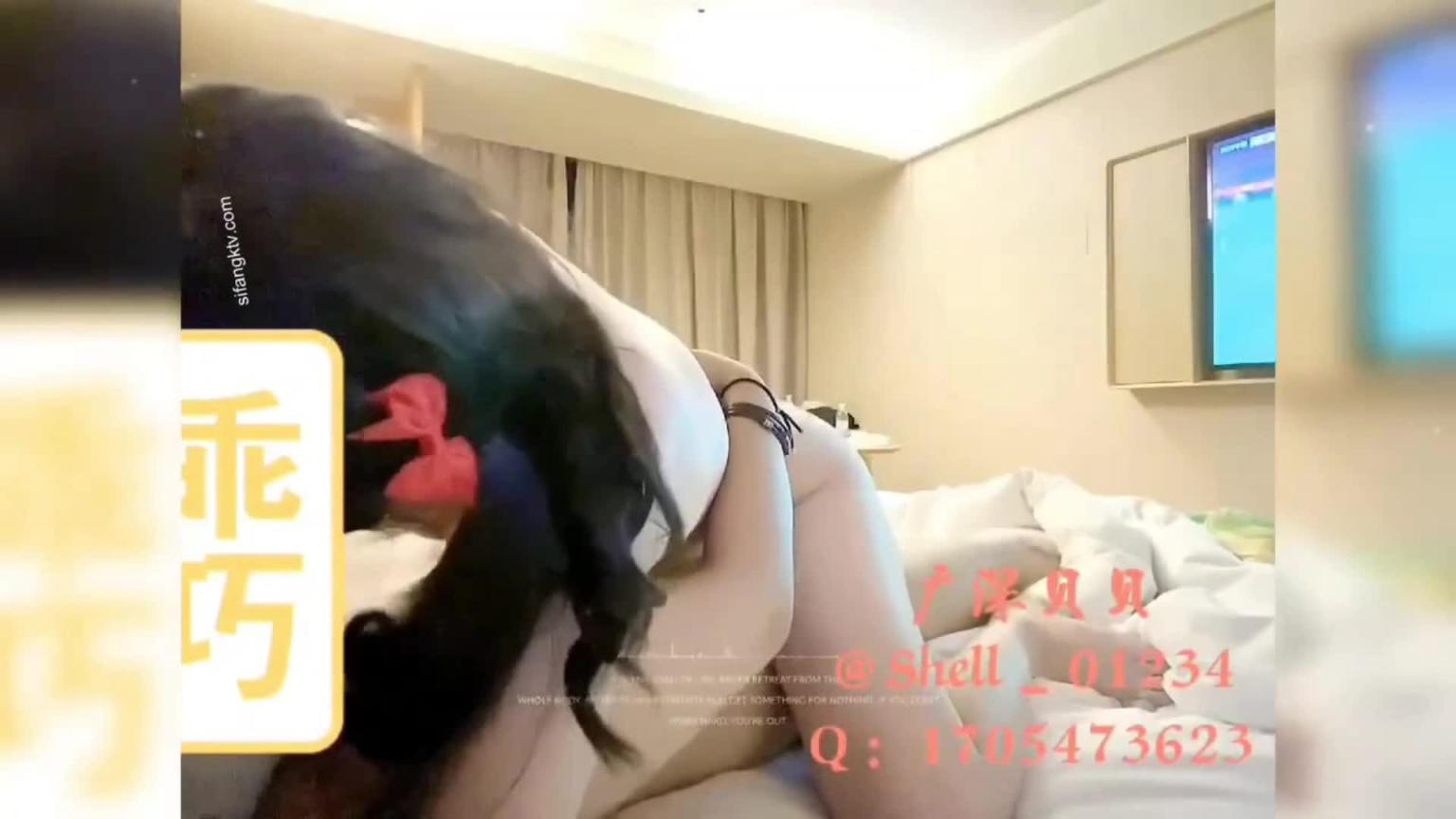 【唯美萝莉❤️极品超爆】在校学生萝莉『贝贝』露出啪啪与闺蜜骚自拍极品流出 预览截图 5