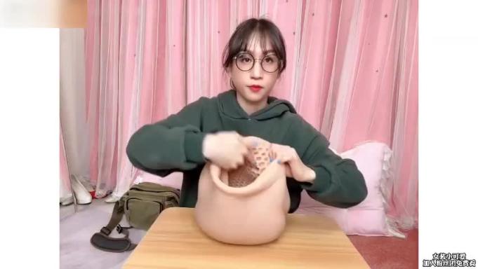 【伪娘福音】极品美妖体验火辣欧美臀让你体验做女人的快感 预览截图 3