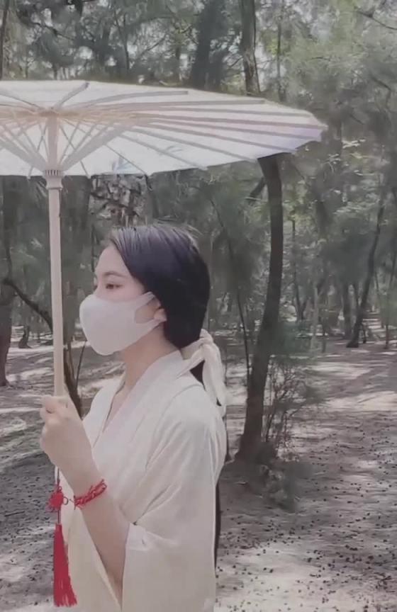 【小编推荐】三月樱花 古典神明少女 爆操鲜嫩白虎 预览截图 8