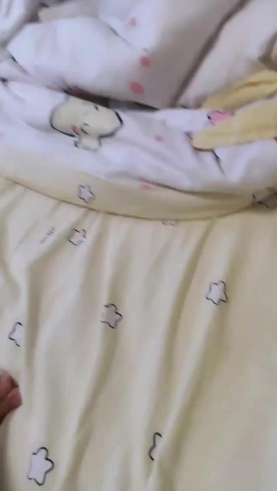 上位扭屁股的妹子 预览截图 3