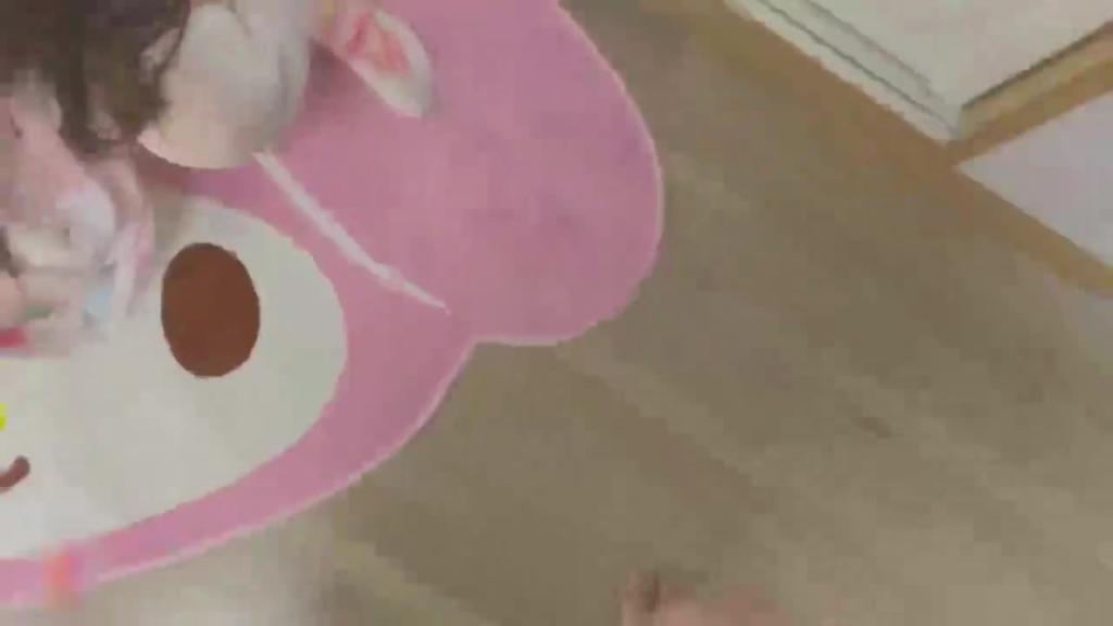 【露脸自拍】双马尾白丝嫩穴萝莉沦落成为哥哥的肉便器 预览截图 10