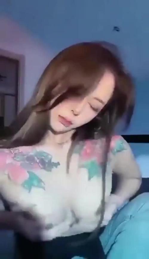 门事件 中国网红女主播《戚佳丽》自摸DIY影片流出! 预览截图 7