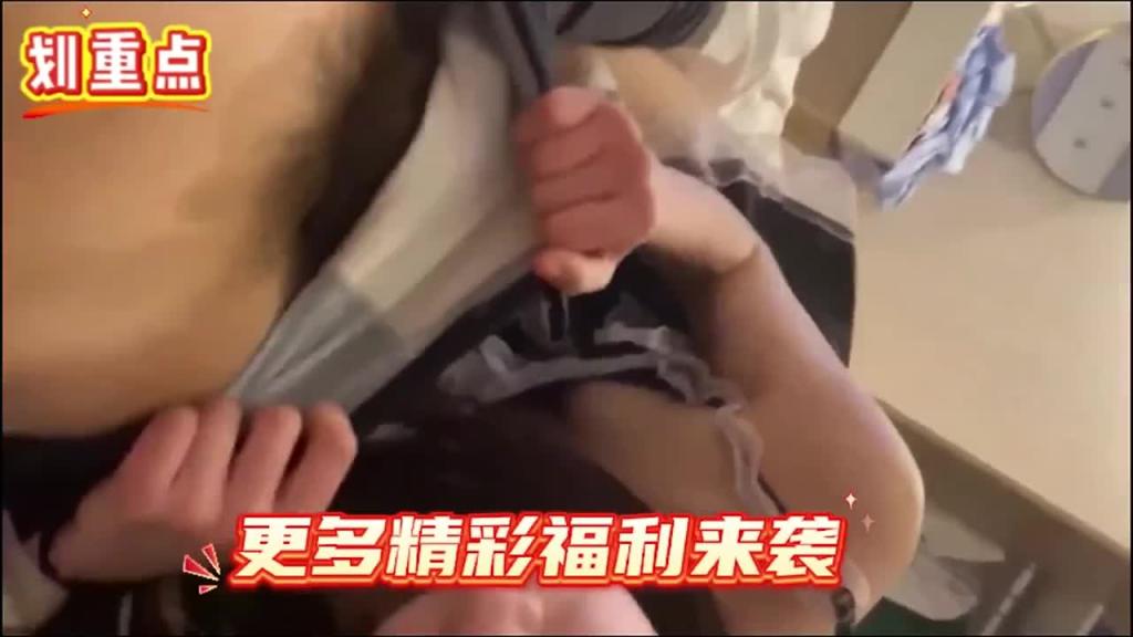调教反差婊子女友吞精喝尿扇脸。真过瘾 预览截图 11