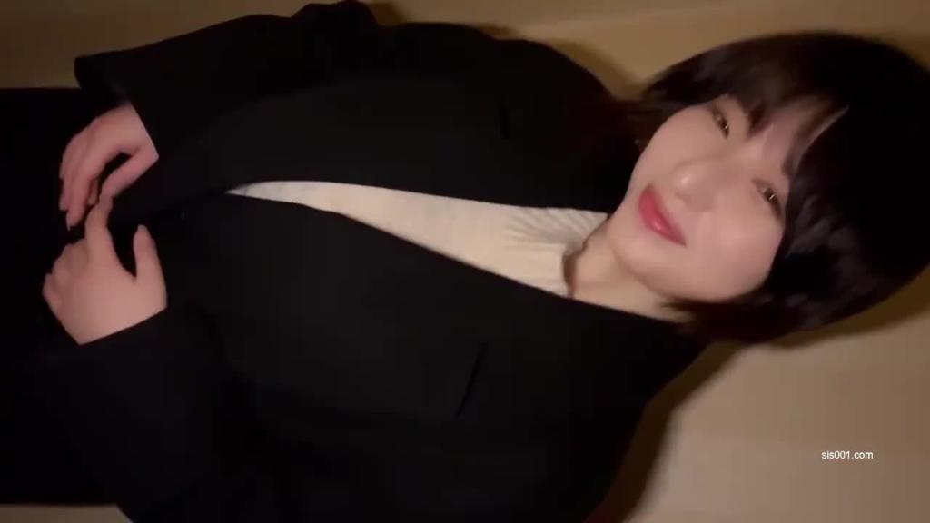 巨乳的女神！这双大奶子我好爱呀！舌吻陶醉中 预览截图 1
