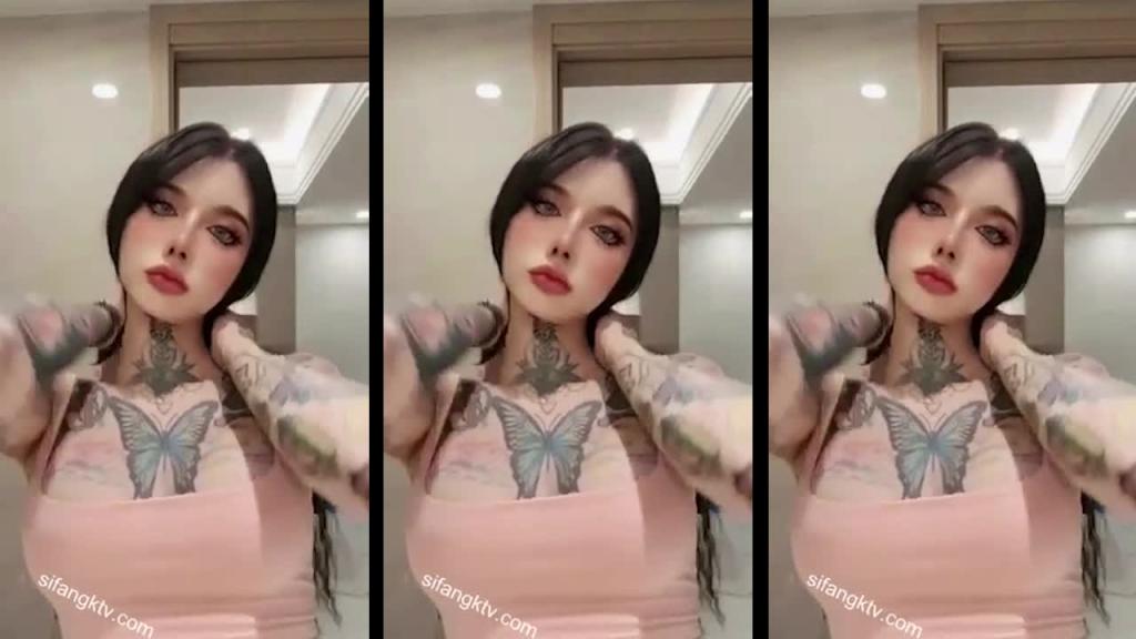SexyChloe健身房有这种女神很难不射 预览截图 12