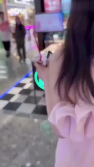 乱伦表妹_粉衣白丝萝莉,还在上高中被PUA勐操 趁她爸妈不在家勐操她到报警 预览截图 1