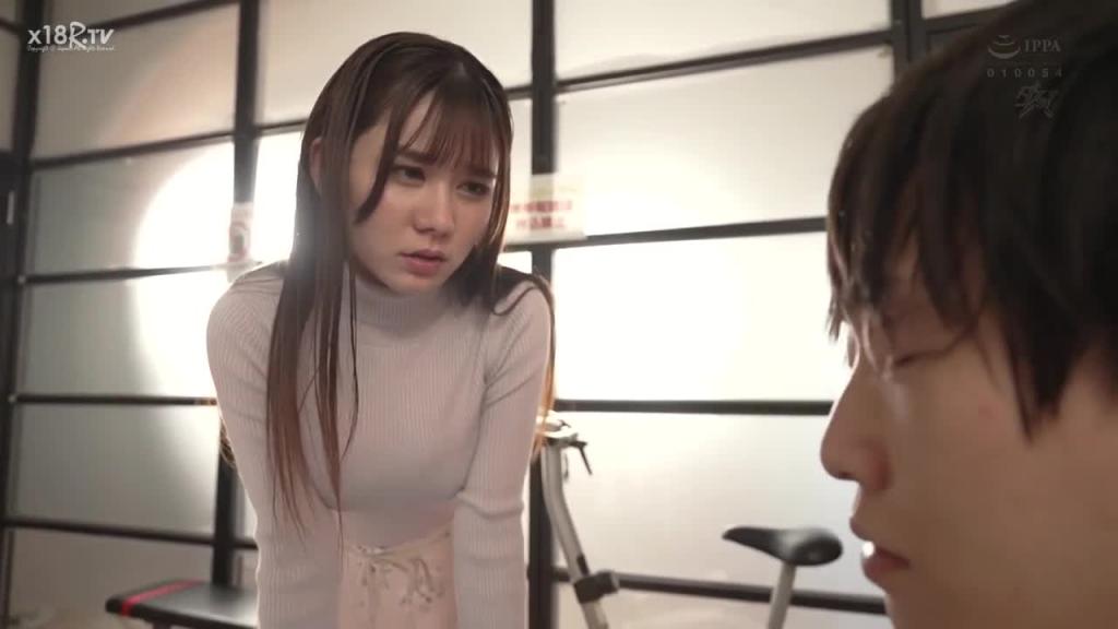 【中文字幕】美乳游泳教练群姦,让我穿极限泳衣被强暴,被羞辱反覆内射五日市芽衣。 DASS-400 预览截图 5