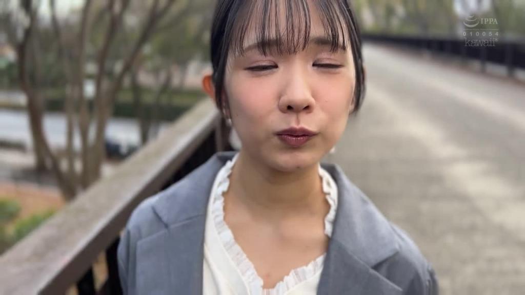 毕竟我是偶像。我是虔诚的偶像。被绑,被中出,被四人性交,我都无所谓！橘庵 CAWD-849 预览截图 1