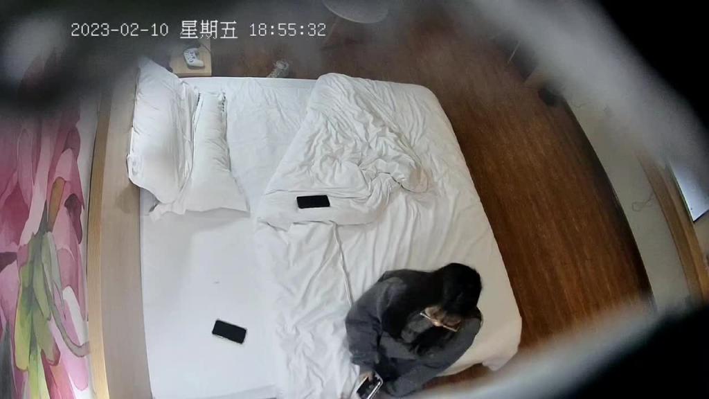 极品黑丝小女友，换上情趣内衣，尽情满足男主，这样的听话小骚逼以后会给哪个老实人接盘 预览截图 1