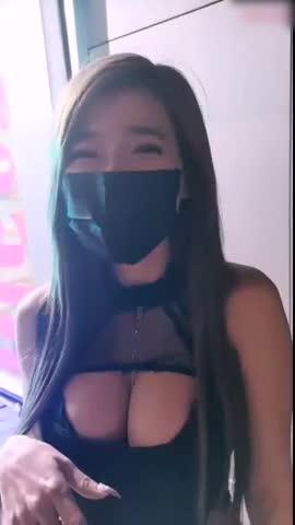 台湾中坜中华路槟榔辣妹女神奈奈 预览截图 6
