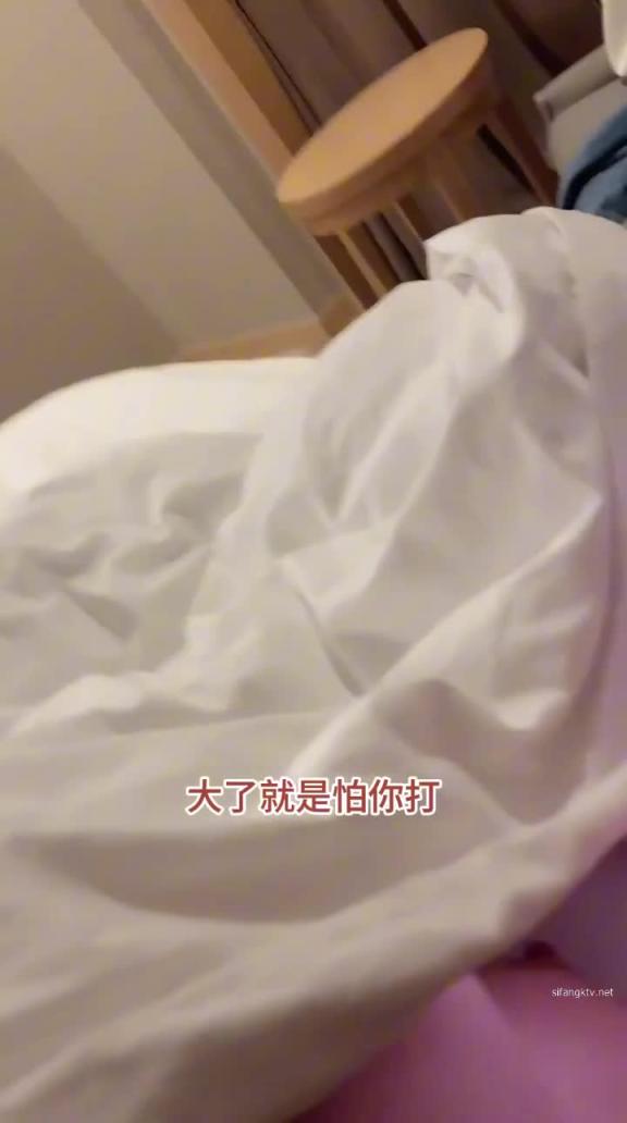 【这是被操爽过头了吗？】第七弹，好卑微的母狗，射完吐槽男友：我连说话都不敢大声，就是怕被你打 预览截图 12
