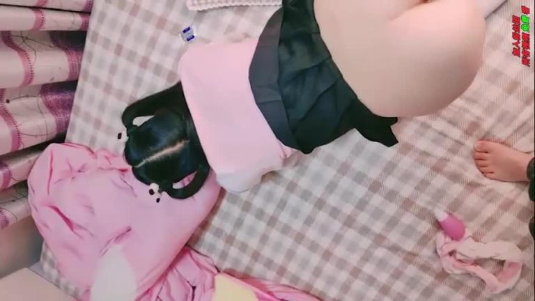 强迫妹妹做爱!对话真的好精彩呀~ 预览截图 4