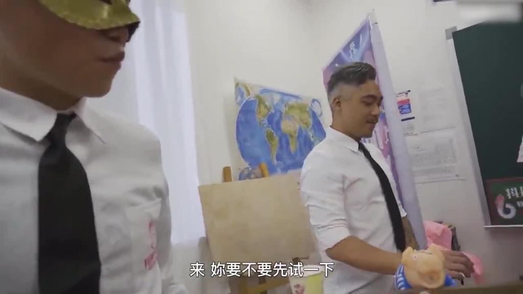 【深夜精腥秀】抖阴学院 处男自习课 预览截图 12