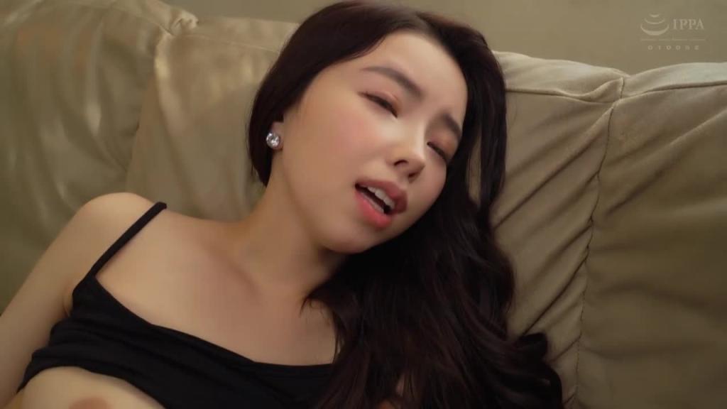 被讨厌的老公上司寝取。只能完全服从的妻子悲哀。 / 柊纱荣子 SAN-003 预览截图 7