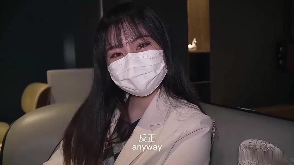 白虎美穴网红【娜娜】穿红色情趣内衣勾引弟弟做爱，高清1080P原版无水印 预览截图 2