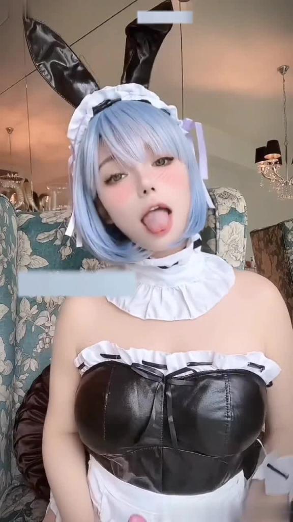 欲梦仙子cosplayer蕾姆大触角深插美鲍 预览截图 1