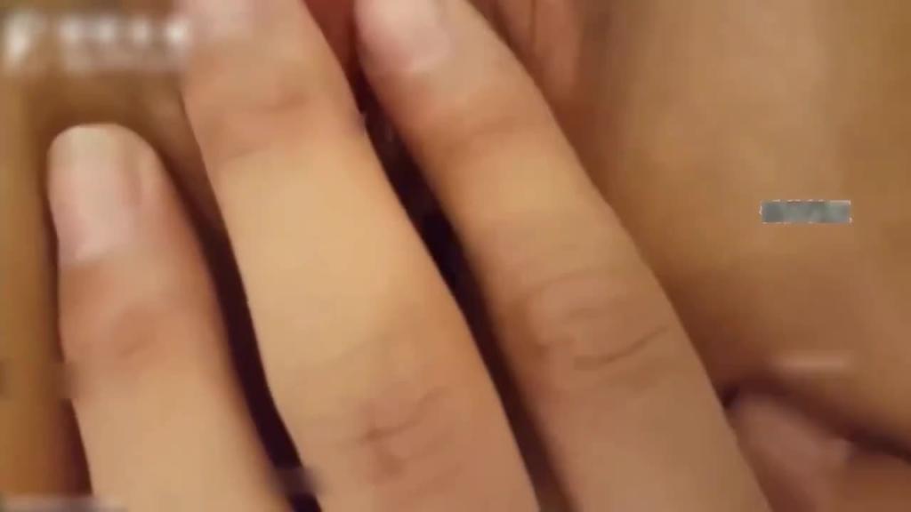 美少女萝莉足交合集,肉丝嫩足在鸡巴上来来回回 预览截图 10