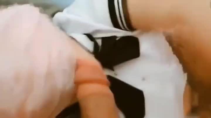 【⻘⽊⼩荷激情啪操】极品萝莉被操完整版双⻢尾萝莉美乳 预览截图 5