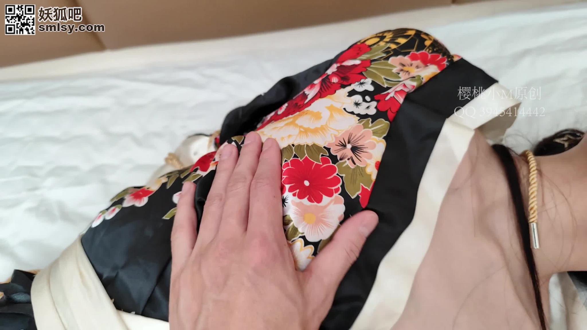 【樱桃小M】和服,玩弄小姐姐黑丝脚 预览截图 6