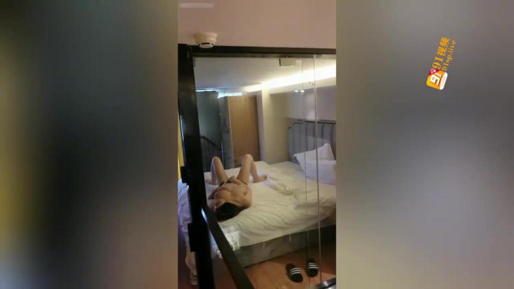 【近亲乱伦】借住在巨乳小姨家 被各种勾引 爆操内射 对白淫荡 预览截图 9