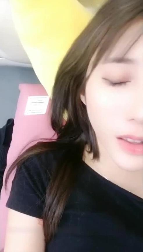 极品美女直播潮吹喷水独孤求干 预览截图 1