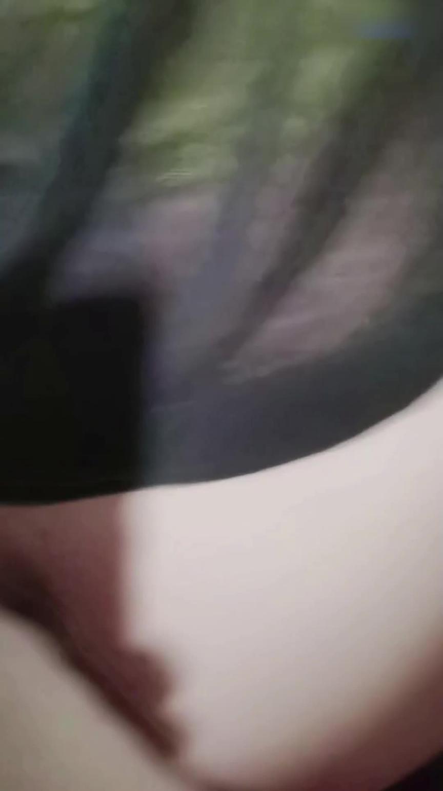 顶级反差!能自弹自唱才艺女神表里不一私下生活糜烂 预览截图 4