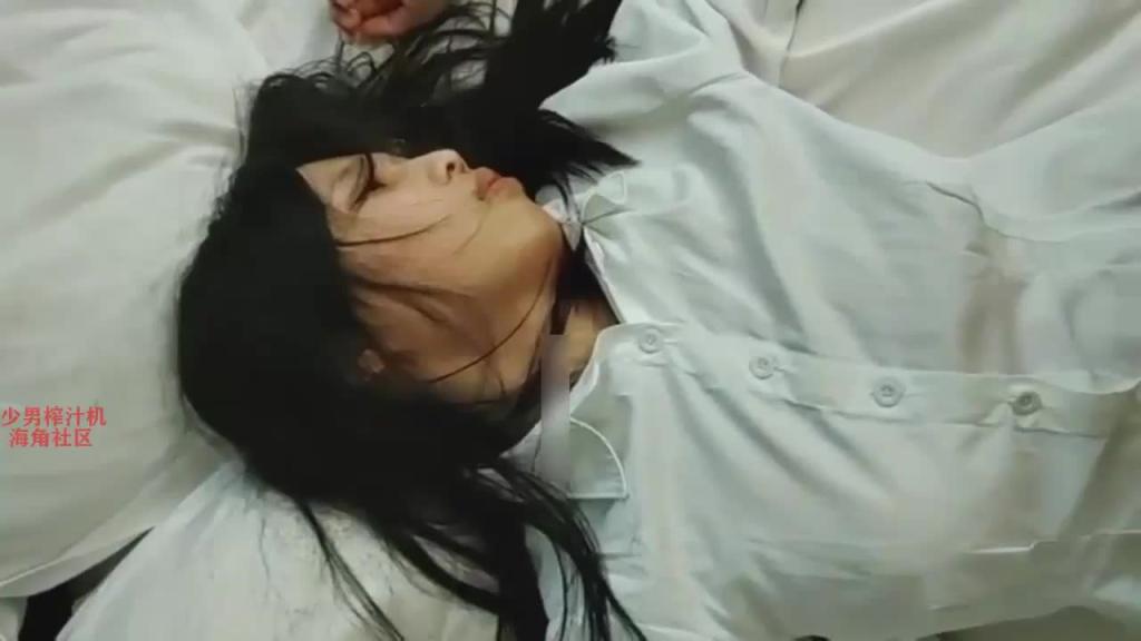 【母狗调教】青春洛丽塔嫩妹[第十部]圈养眼镜反差婊 预览截图 10