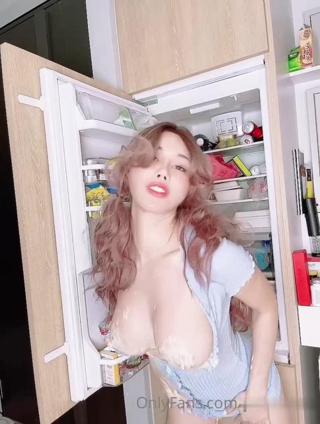 星国辛尤里：请好好的享用我 预览截图 12