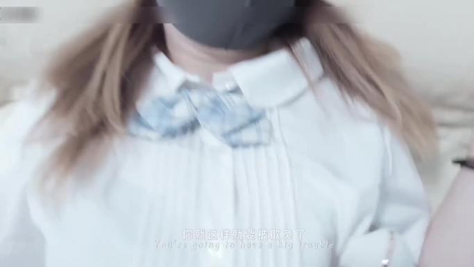 穿着JK黑丝足交勾引玩游戏的男朋友,结果被反推爆草! 预览截图 8