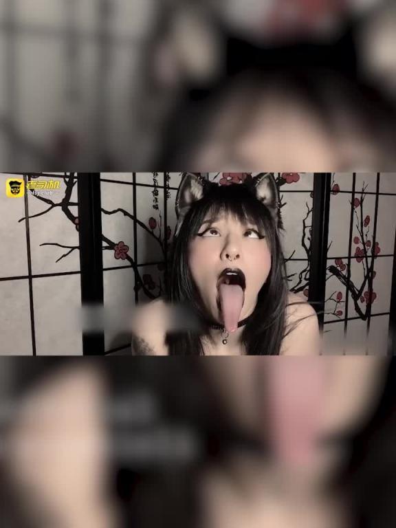 猫耳小恶魔的深喉挑逗与酥胸诱惑#puppiloli 预览截图 1