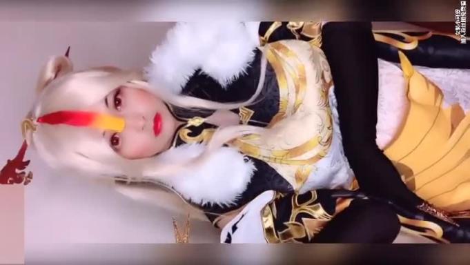 萌萌仙女下凡COS璃月七星按摩奶头玩射小小仙女棒5 预览截图 3